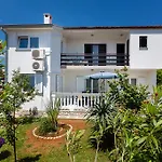 Apartment Marjeto Krk Town
