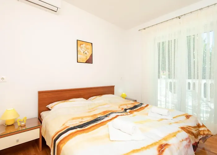 Marjeto Apartman *